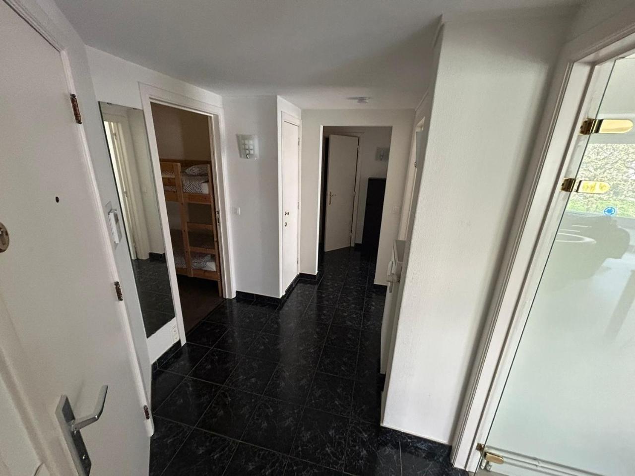 3 Bedroom Apartment Nearby The Sea Остенде Екстер'єр фото